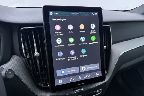 Volvo XC60 T6 Plus Black Edition | Harman/Kardon | Panoramadak | ACC | 360° Camera | Head-Up | Pilot Assist | Stoel+Stuurverwarming