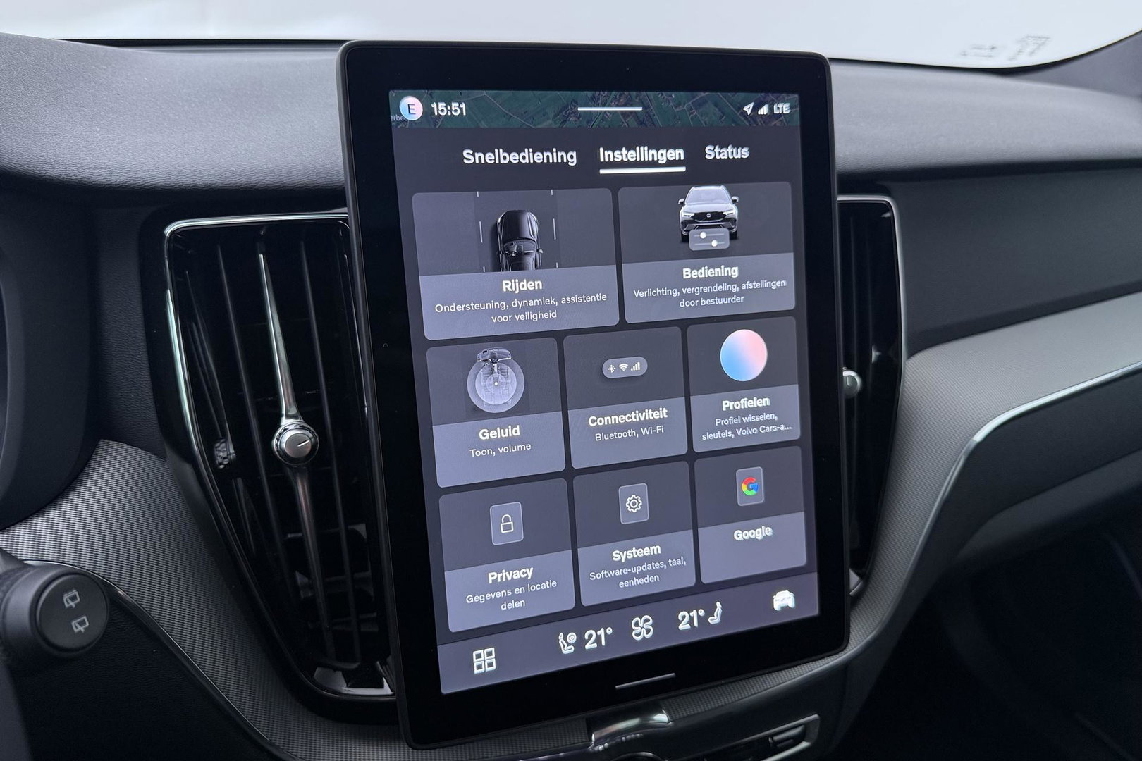 Volvo XC60 T6 Plus Black Edition | Harman/Kardon | Panoramadak | ACC | 360° Camera | Head-Up | Pilot Assist | Stoel+Stuurverwarming