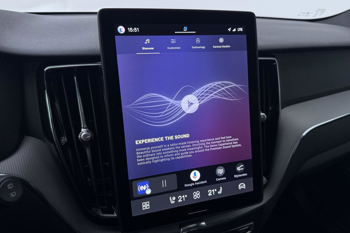 Volvo XC60 T6 Plus Black Edition | Harman/Kardon | Panoramadak | ACC | 360° Camera | Head-Up | Pilot Assist | Stoel+Stuurverwarming