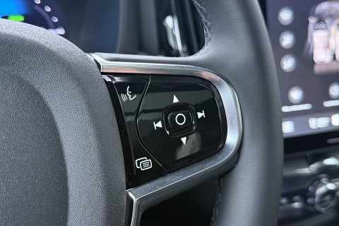 Volvo XC60 T6 Plus Black Edition | Harman/Kardon | Panoramadak | ACC | 360° Camera | Head-Up | Pilot Assist | Stoel+Stuurverwarming