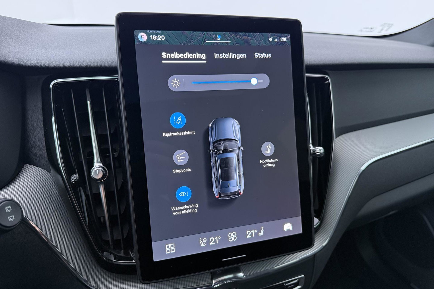 Volvo XC60 T6 Plus Black Edition | Harman/Kardon | Panoramadak | Head-Up | 360-camera