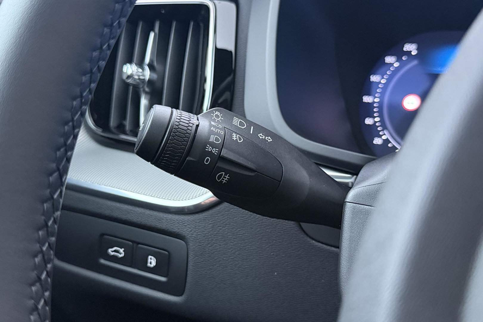 Volvo XC60 T6 Plus Black Edition | Harman/Kardon | Panoramadak | Head-Up | 360-camera