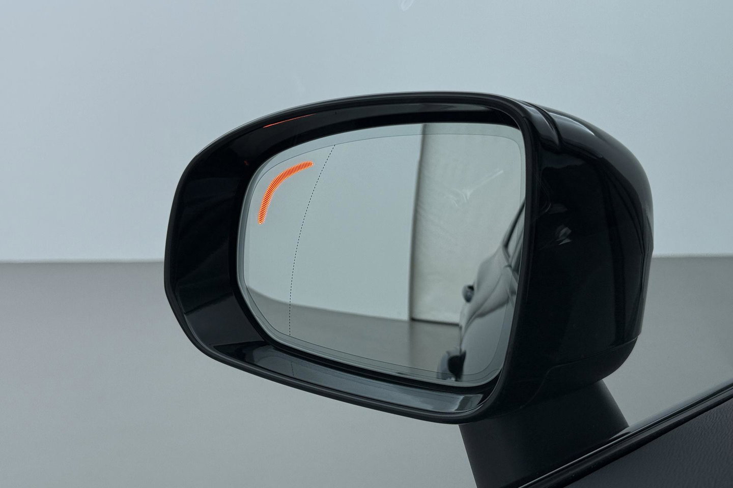 Volvo XC60 T6 Plus Black Edition | Harman/Kardon | Panoramadak | Head-Up | 360-camera