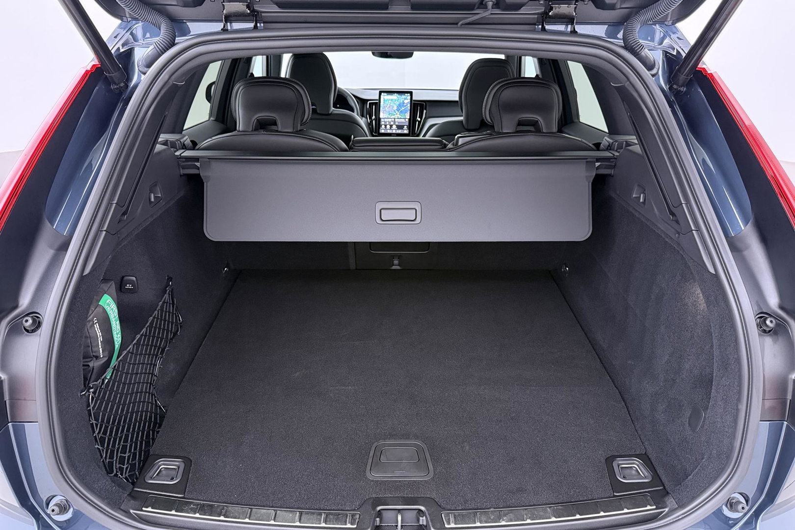 Volvo XC60 T6 Plus Black Edition | Harman/Kardon | Panoramadak | Head-Up | 360-camera