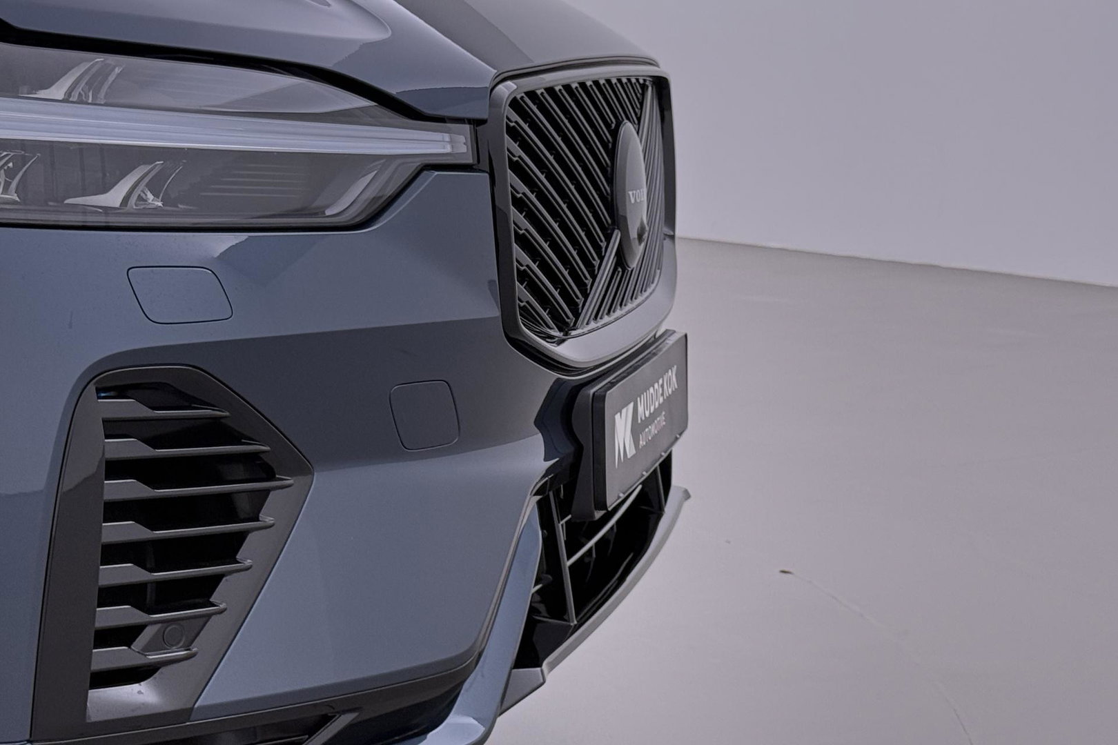 Volvo XC60 T6 Plus Black Edition | Harman/Kardon | Panoramadak | Head-Up | 360-camera