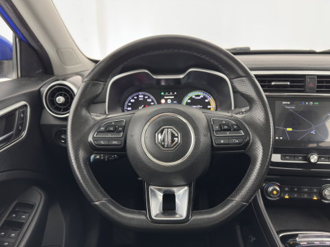 MG ZS EV Luxury 45 kWh (INCL-BTW) Aut. *PANO | LEATHER | CCS-FASTLOADER | KEYLESS | NAVI-FULLMAP | ADAPTIVE-CRUISE | CAMERA | HEATED-SPORTSEATS | CARPLAY | BLINDSPOT | DAB | LANE-ASSIST | 17''ALU*