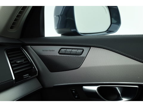 Volvo XC90 2.0 T8 Plug-in hybrid AWD Plus Bright | 360 camera | Leer | Stoel + stuur verw. | Harman & Kardon | Blis |