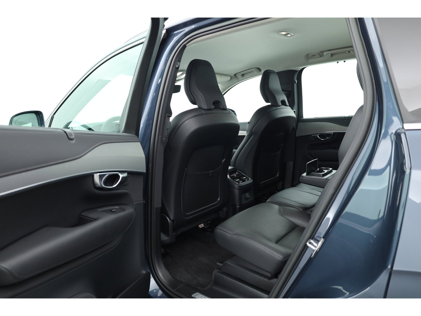 Volvo XC90 2.0 T8 Plug-in hybrid AWD Plus Bright | 360 camera | Leer | Stoel + stuur verw. | Harman & Kardon | Blis |
