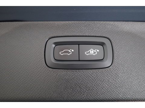Volvo XC90 2.0 T8 Plug-in hybrid AWD Plus Bright | 360 camera | Leer | Stoel + stuur verw. | Harman & Kardon | Blis |