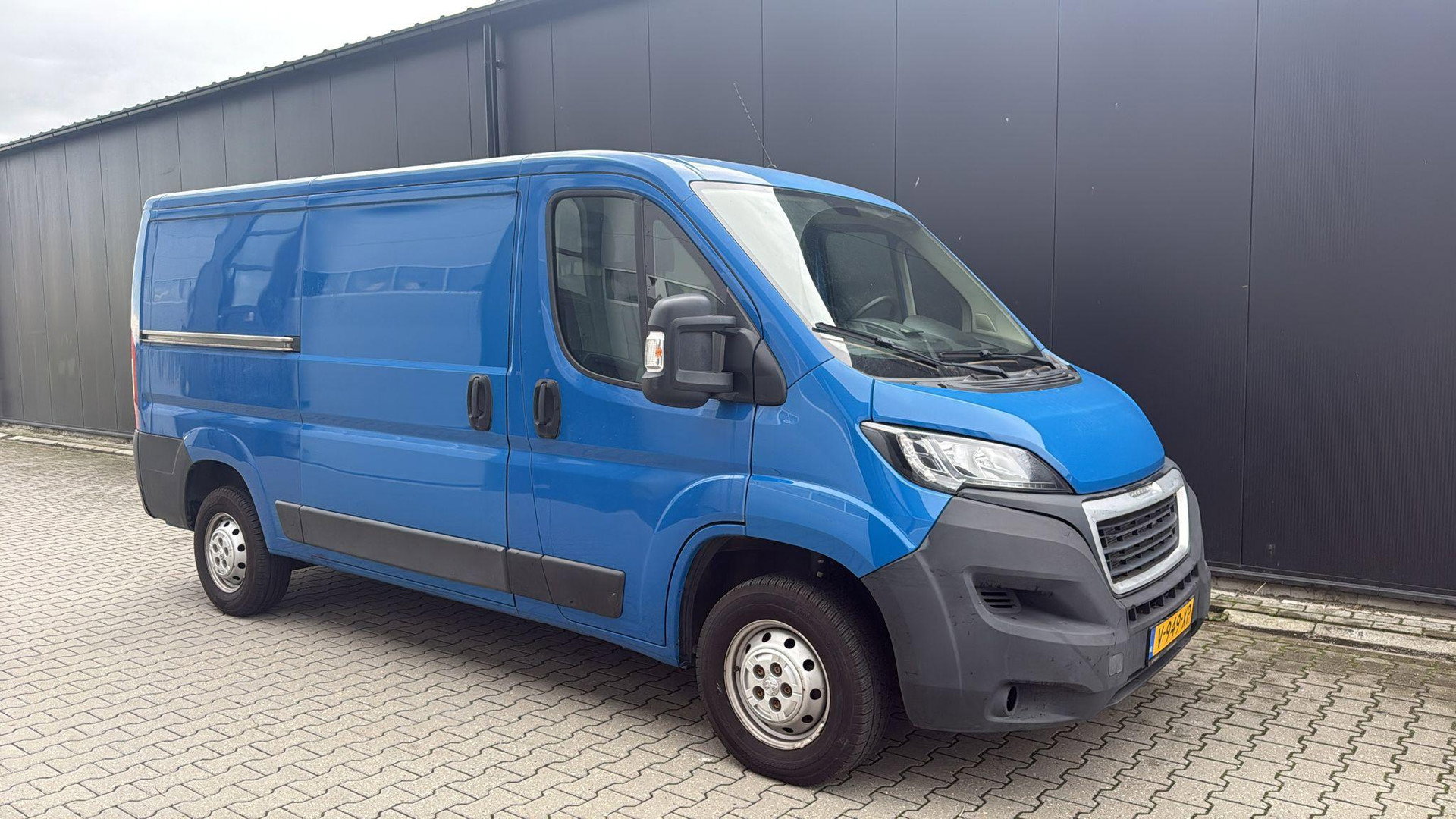 Peugeot Boxer 330 2.0 BlueHDI L2H 1e eigenaar AIRCO CRUISE nieuwe distributie EURO6