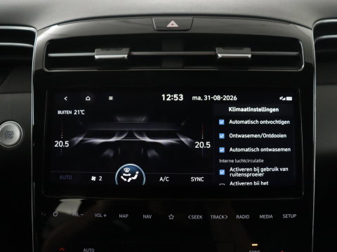 Hyundai Tucson 1.6 T-GDI HEV Comfort Smart | Trekhaak | Adaptive cruise | Stuur/stoel verwarming | Climate control | Carplay | Camera | Park assist | Full LED | KRELL Sound |