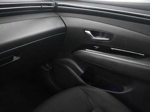 Hyundai Tucson 1.6 T-GDI HEV Comfort Smart | Trekhaak | Adaptive cruise | Stuur/stoel verwarming | Climate control | Carplay | Camera | Park assist | Full LED | KRELL Sound |