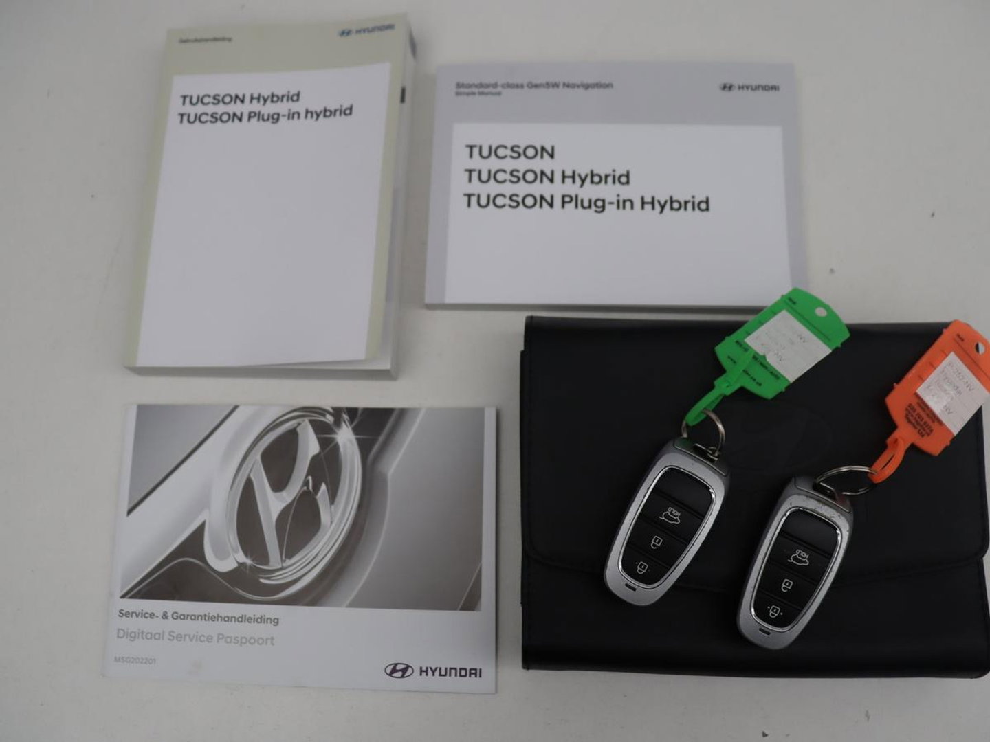 Hyundai Tucson 1.6 T-GDI HEV Comfort Smart | Trekhaak | Adaptive cruise | Stuur/stoel verwarming | Climate control | Carplay | Camera | Park assist | Full LED | KRELL Sound |