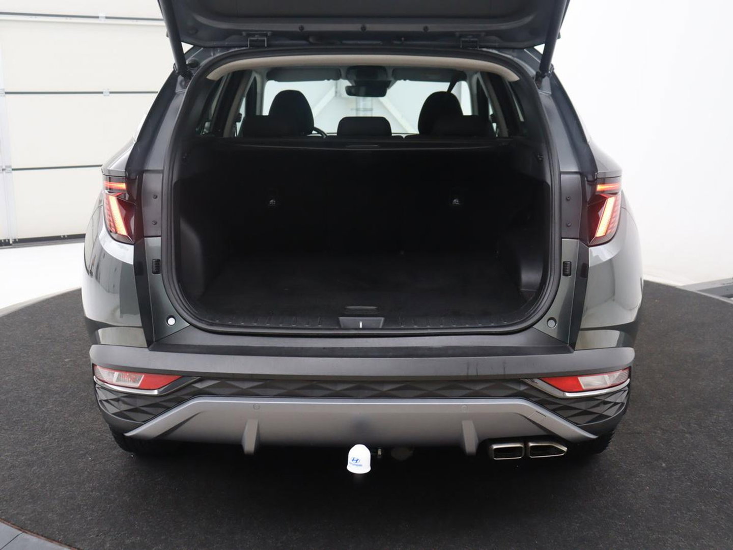 Hyundai Tucson 1.6 T-GDI HEV Comfort Smart | Trekhaak | Adaptive cruise | Stuur/stoel verwarming | Climate control | Carplay | Camera | Park assist | Full LED | KRELL Sound |