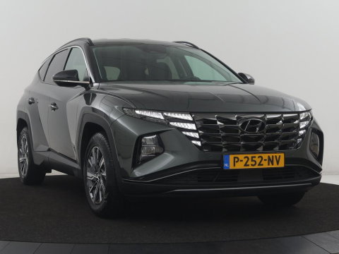 Hyundai Tucson 1.6 T-GDI HEV Comfort Smart | Trekhaak | Adaptive cruise | Stuur/stoel verwarming | Climate control | Carplay | Camera | Park assist | Full LED | KRELL Sound |