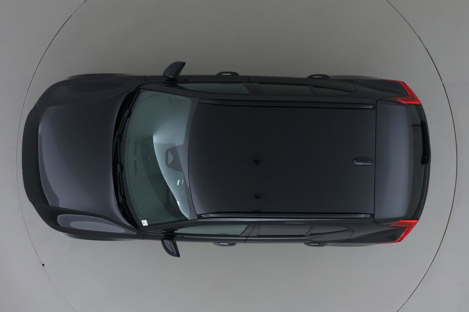 Volvo EX40 Single Motor Extended Range Plus | 82 kWh | Harman/Kardon | 360° Camera | BLIS | Stoel+Stuurverwarming | ACC
