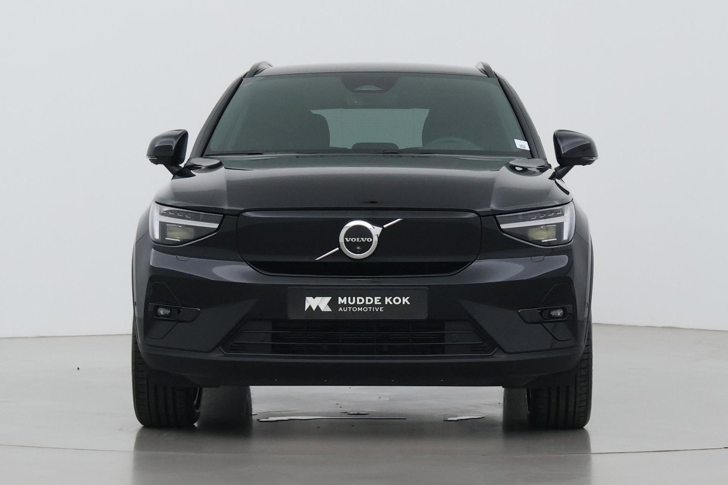 Volvo EX40 Single Motor Extended Range Plus | 82 kWh | Harman/Kardon | 360° Camera | BLIS | Stoel+Stuurverwarming | ACC
