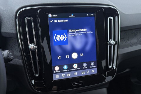 Volvo EX40 Single Motor Extended Range Plus | 82 kWh | Harman/Kardon | 360° Camera | BLIS | Stoel+Stuurverwarming | ACC