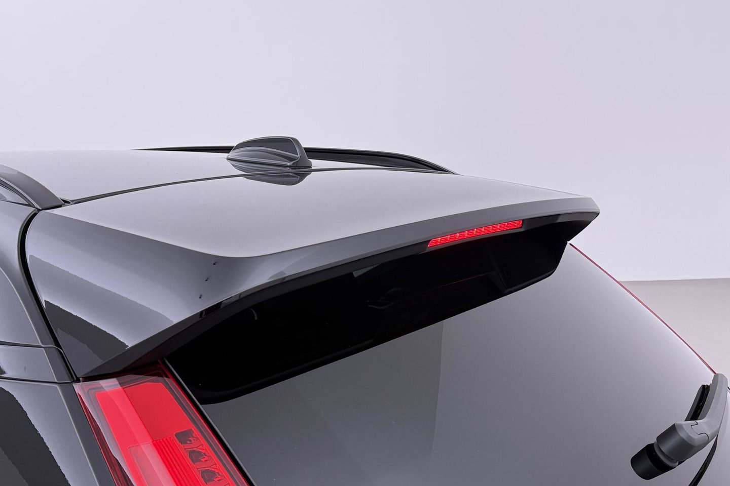 Volvo EX40 Single Motor Extended Range Plus | 82 kWh | Harman/Kardon | 360° Camera | BLIS | Stoel+Stuurverwarming | ACC