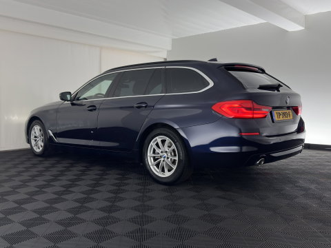 BMW 5 Serie Touring 520d Executive Aut. *LEATHER | FULL-LED | NAVI-FULLMAP | COMFORT-SEATS | PRIVACY-GLASS | ECC | PDC | CRUISE | 17''ALU*