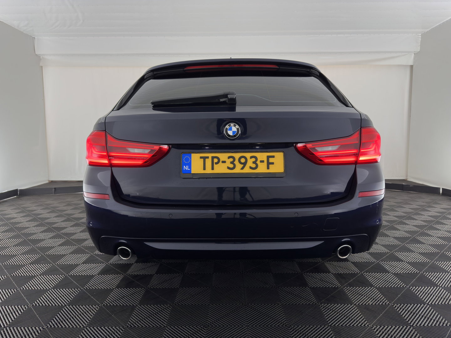 BMW 5 Serie Touring 520d Executive Aut. *LEATHER | FULL-LED | NAVI-FULLMAP | COMFORT-SEATS | PRIVACY-GLASS | ECC | PDC | CRUISE | 17''ALU*