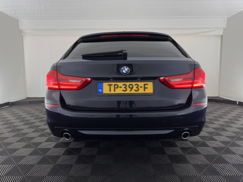 BMW 5 Serie Touring 520d Executive Aut. *LEATHER | FULL-LED | NAVI-FULLMAP | COMFORT-SEATS | PRIVACY-GLASS | ECC | PDC | CRUISE | 17''ALU*