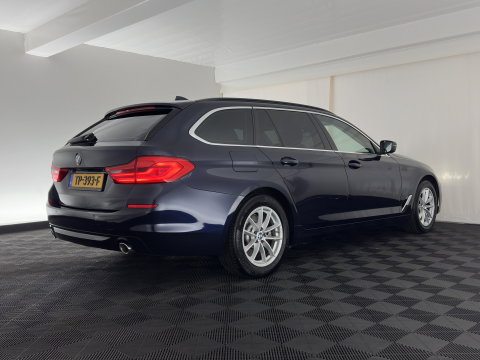 BMW 5 Serie Touring 520d Executive Aut. *LEATHER | FULL-LED | NAVI-FULLMAP | COMFORT-SEATS | PRIVACY-GLASS | ECC | PDC | CRUISE | 17''ALU*