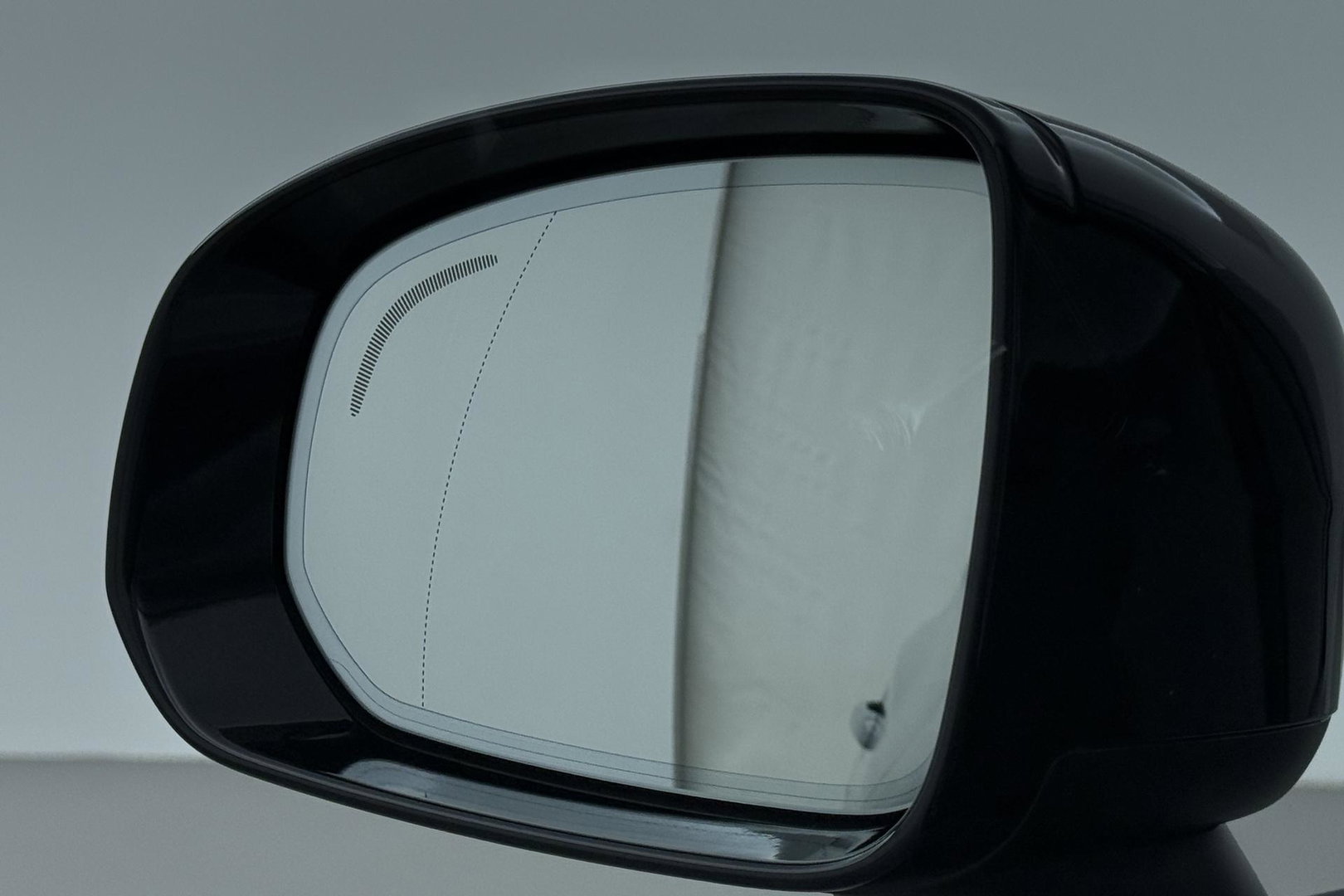 Volvo XC60 T6 Plus Black Edition | Panoramadak | Harman/Kardon | Pilot Assist | Stoel+Stuurverwarming