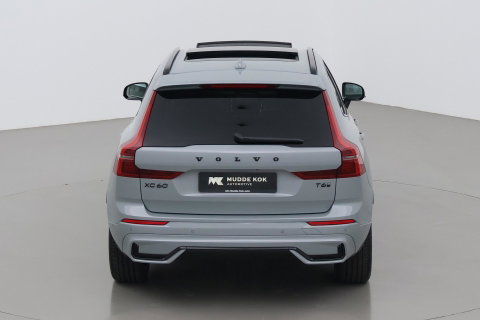 Volvo XC60 T6 Plus Black Edition | Panoramadak | Harman/Kardon | Pilot Assist | Stoel+Stuurverwarming