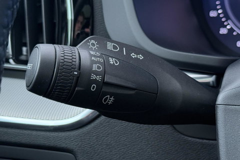 Volvo XC60 T6 Plus Black Edition | Harman/Kardon | Panoramadak | Head-Up | 360-camera