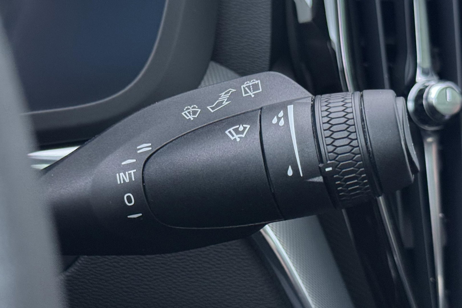 Volvo XC60 T6 Plus Black Edition | Harman/Kardon | Panoramadak | Head-Up | 360-camera