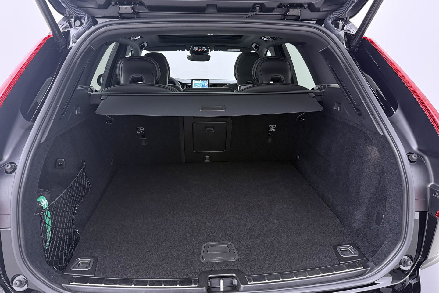 Volvo XC60 T6 Plus Black Edition | Harman/Kardon | Panoramadak | Head-Up | 360-camera