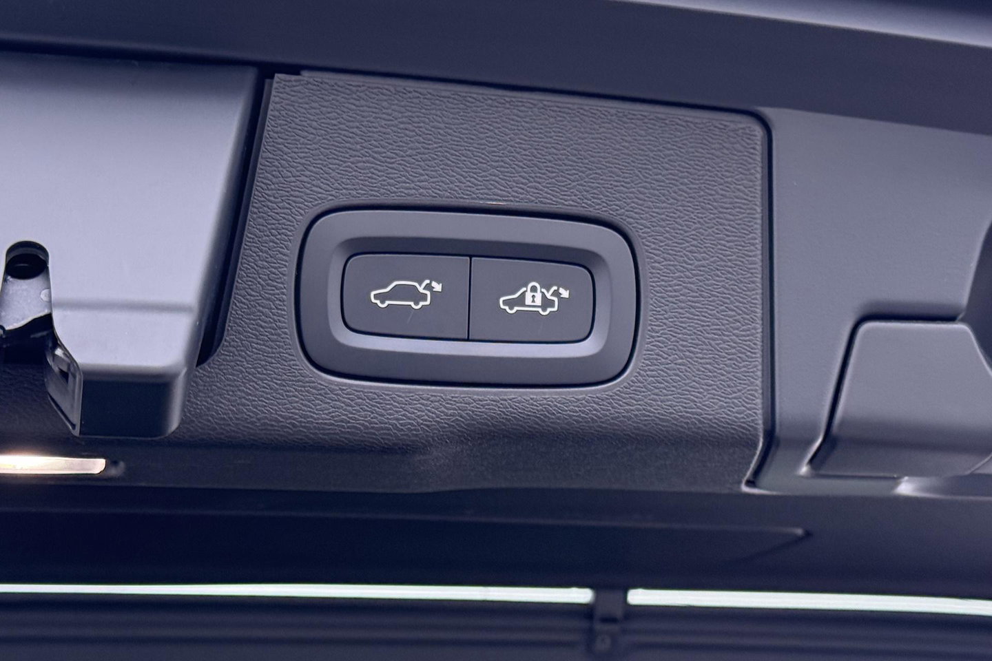 Volvo XC60 T6 Plus Black Edition | Harman/Kardon | Panoramadak | Head-Up | 360-camera