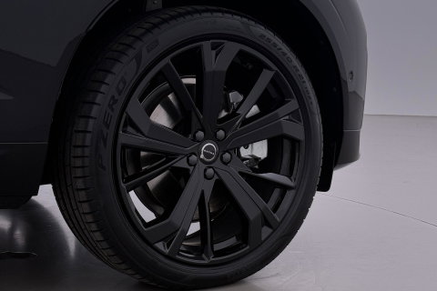 Volvo XC60 T6 Plus Black Edition | Harman/Kardon | Panoramadak | Head-Up | 360-camera