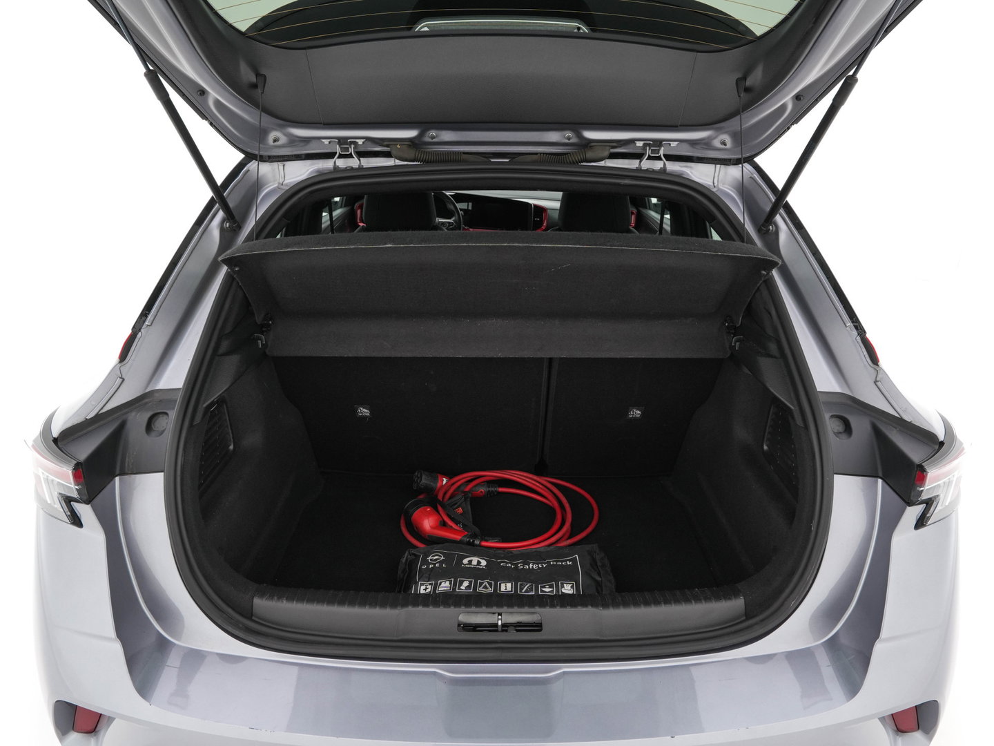 Opel Mokka Electric Level 4 50 kWh [3-Fase-11kW] {SoH-95%} (INCL.BTW) Aut. *HEATPUMP | LEATHER-FABRIC | DIGI-COCKPIT | FULL-LED | CAMERA | COMFORTSEATS | KEYLESS | DAB+ | ECC | CRUISE | 17''ALU*