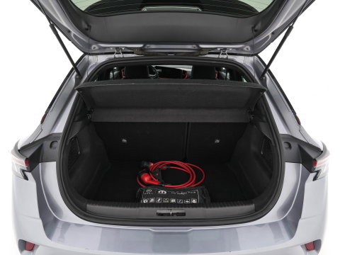 Opel Mokka Electric Level 4 50 kWh [3-Fase-11kW] {SoH-95%} (INCL.BTW) Aut. *HEATPUMP | LEATHER-FABRIC | DIGI-COCKPIT | FULL-LED | CAMERA | COMFORTSEATS | KEYLESS | DAB+ | ECC | CRUISE | 17''ALU*