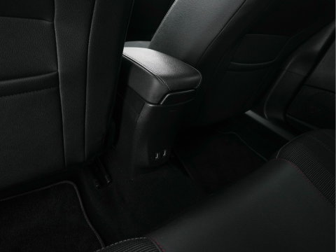 Opel Mokka Electric Level 4 50 kWh [3-Fase-11kW] {SoH-95%} (INCL.BTW) Aut. *HEATPUMP | LEATHER-FABRIC | DIGI-COCKPIT | FULL-LED | CAMERA | COMFORTSEATS | KEYLESS | DAB+ | ECC | CRUISE | 17''ALU*