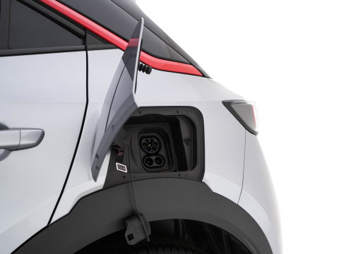 Opel Mokka Electric Level 4 50 kWh [3-Fase-11kW] {SoH-95%} (INCL.BTW) Aut. *HEATPUMP | LEATHER-FABRIC | DIGI-COCKPIT | FULL-LED | CAMERA | COMFORTSEATS | KEYLESS | DAB+ | ECC | CRUISE | 17''ALU*