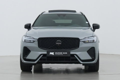Volvo XC60 T6 Ultra Black Edition | Luchtvering | Bowers & Wilkins | Panoramadak | Head-UP | Stoelventilatie
