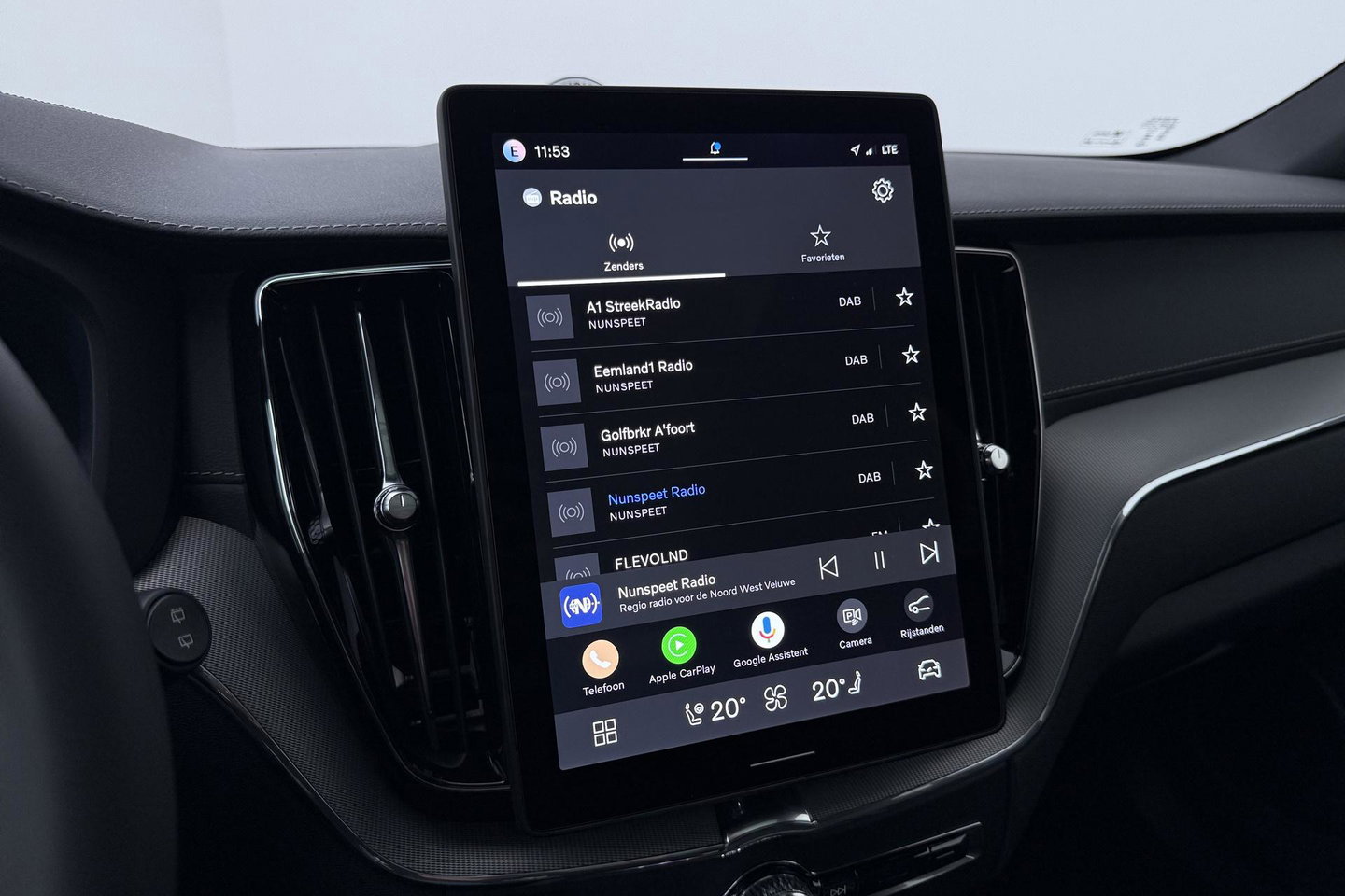 Volvo XC60 T6 Ultra Black Edition | Luchtvering | Bowers & Wilkins | Panoramadak | Head-UP | Stoelventilatie