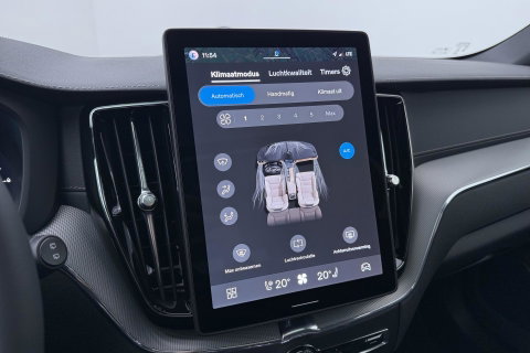 Volvo XC60 T6 Ultra Black Edition | Luchtvering | Bowers & Wilkins | Panoramadak | Head-UP | Stoelventilatie