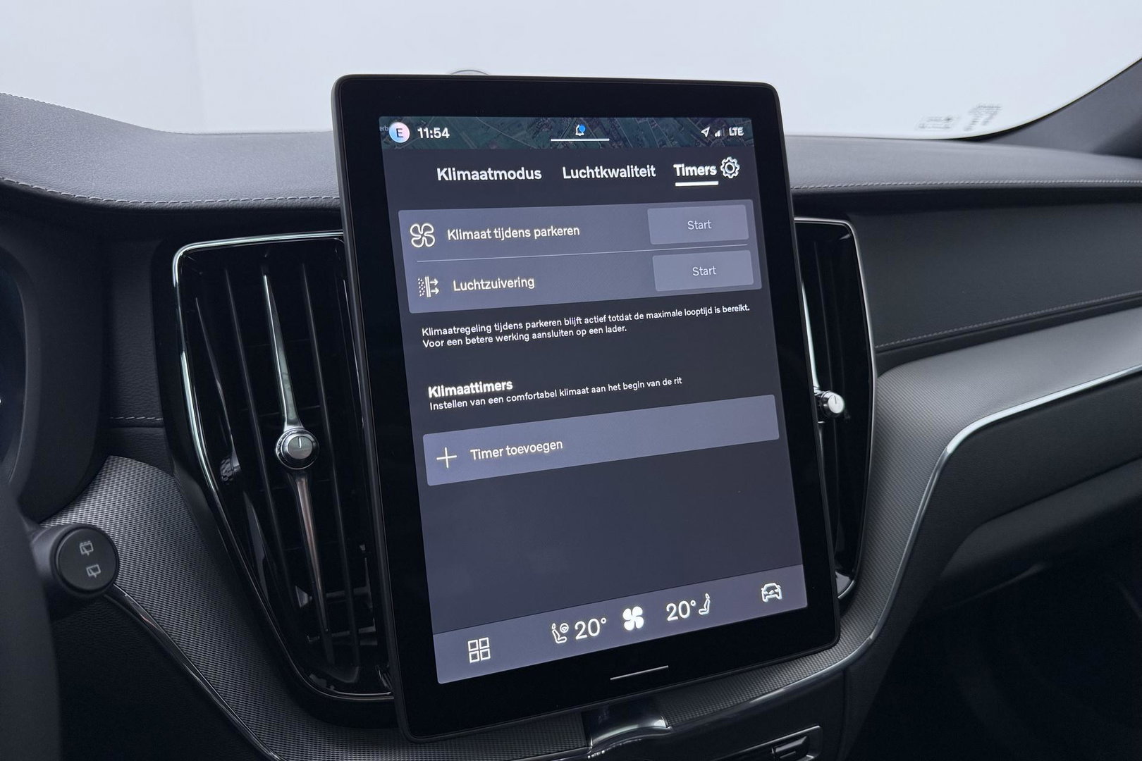 Volvo XC60 T6 Ultra Black Edition | Luchtvering | Bowers & Wilkins | Panoramadak | Head-UP | Stoelventilatie