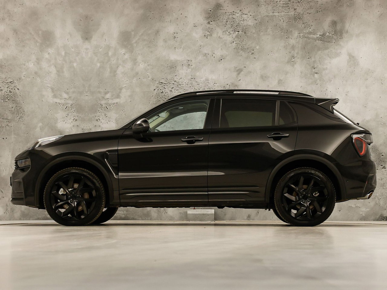 Lynk & Co 01