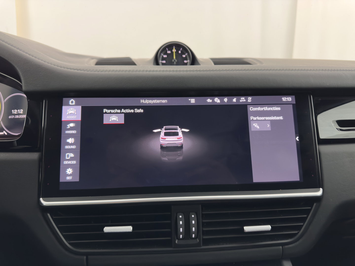 Porsche Cayenne Coupé 3.0 E-Hybrid (Plug-in) Aut. *PANO | HEAD-UP | SPORT-CHRONO | LEATHER | FULL-LED | TOP-VIEW | AIR-SUSPENSION | BOSE-SOUND | HEATED-COMFORTSEATS | NAVI-FULLMAP | PRIVACY-GLASS | SHIFT-PADDLES | ECC | PDC | 21''ALU*