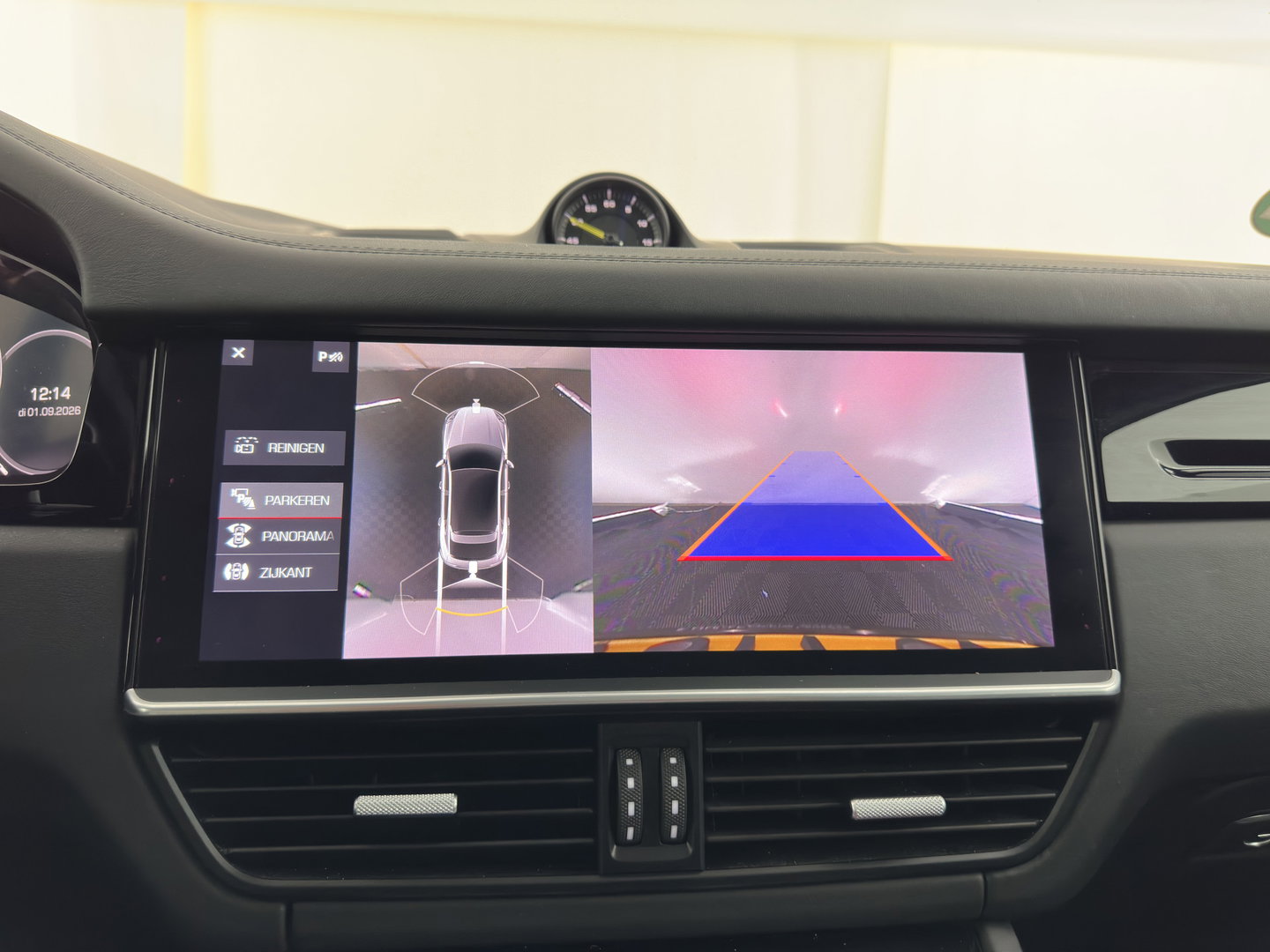 Porsche Cayenne Coupé 3.0 E-Hybrid (Plug-in) Aut. *PANO | HEAD-UP | SPORT-CHRONO | LEATHER | FULL-LED | TOP-VIEW | AIR-SUSPENSION | BOSE-SOUND | HEATED-COMFORTSEATS | NAVI-FULLMAP | PRIVACY-GLASS | SHIFT-PADDLES | ECC | PDC | 21''ALU*