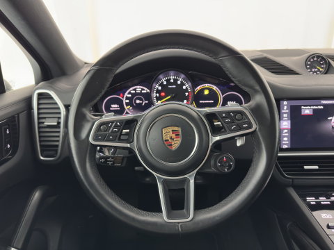Porsche Cayenne Coupé 3.0 E-Hybrid (Plug-in) Aut. *PANO | HEAD-UP | SPORT-CHRONO | LEATHER | FULL-LED | TOP-VIEW | AIR-SUSPENSION | BOSE-SOUND | HEATED-COMFORTSEATS | NAVI-FULLMAP | PRIVACY-GLASS | SHIFT-PADDLES | ECC | PDC | 21''ALU*