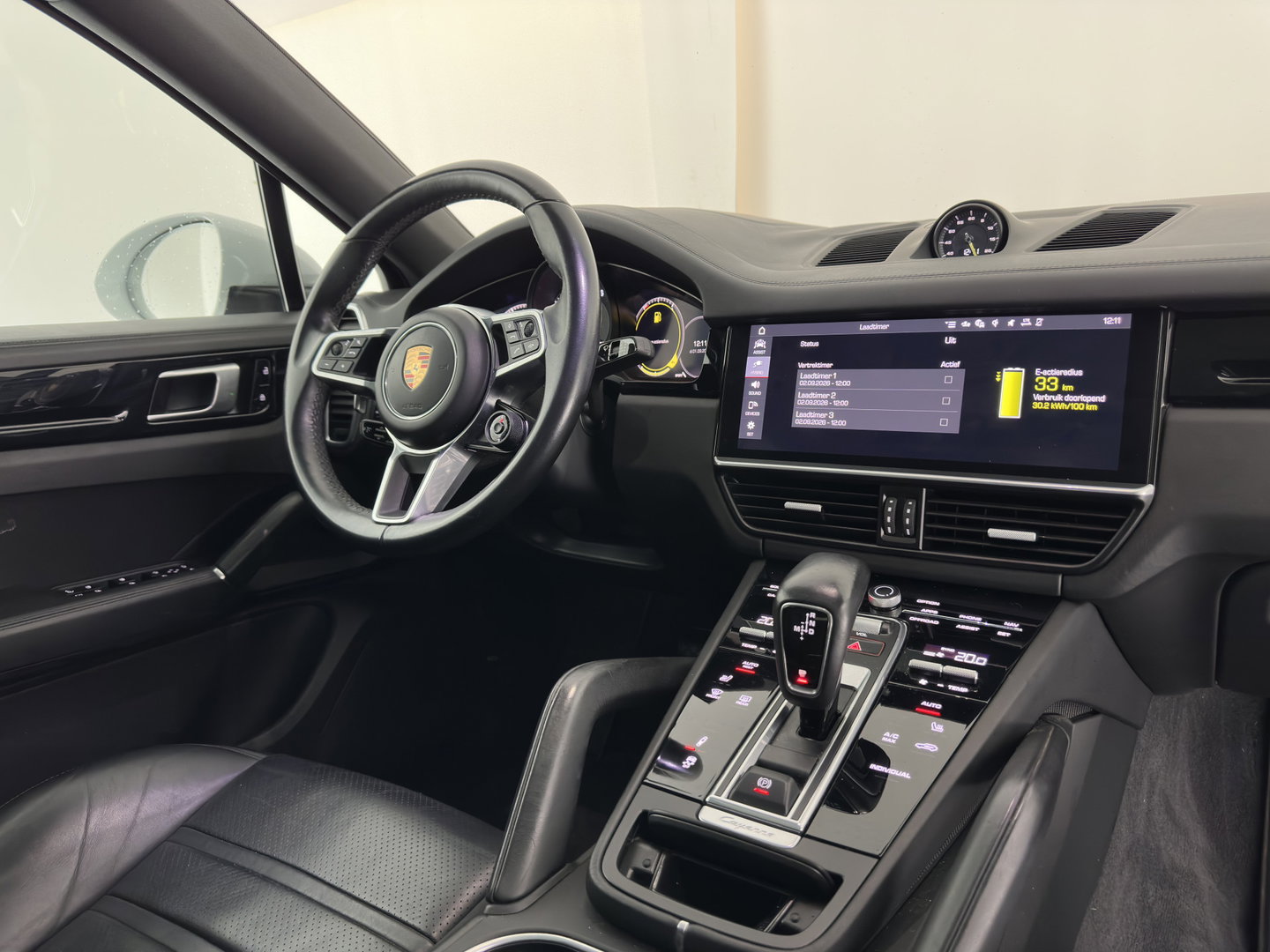 Porsche Cayenne Coupé 3.0 E-Hybrid (Plug-in) Aut. *PANO | HEAD-UP | SPORT-CHRONO | LEATHER | FULL-LED | TOP-VIEW | AIR-SUSPENSION | BOSE-SOUND | HEATED-COMFORTSEATS | NAVI-FULLMAP | PRIVACY-GLASS | SHIFT-PADDLES | ECC | PDC | 21''ALU*