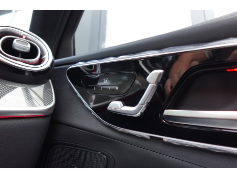 Mercedes-Benz GLC GLC 300e 4MATIC AMG Line PANO 360CAM BURMESTER