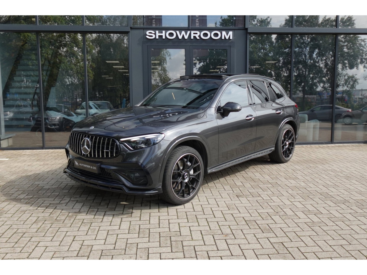 Mercedes-Benz GLC GLC 300e 4MATIC AMG Line PANO 360CAM BURMESTER