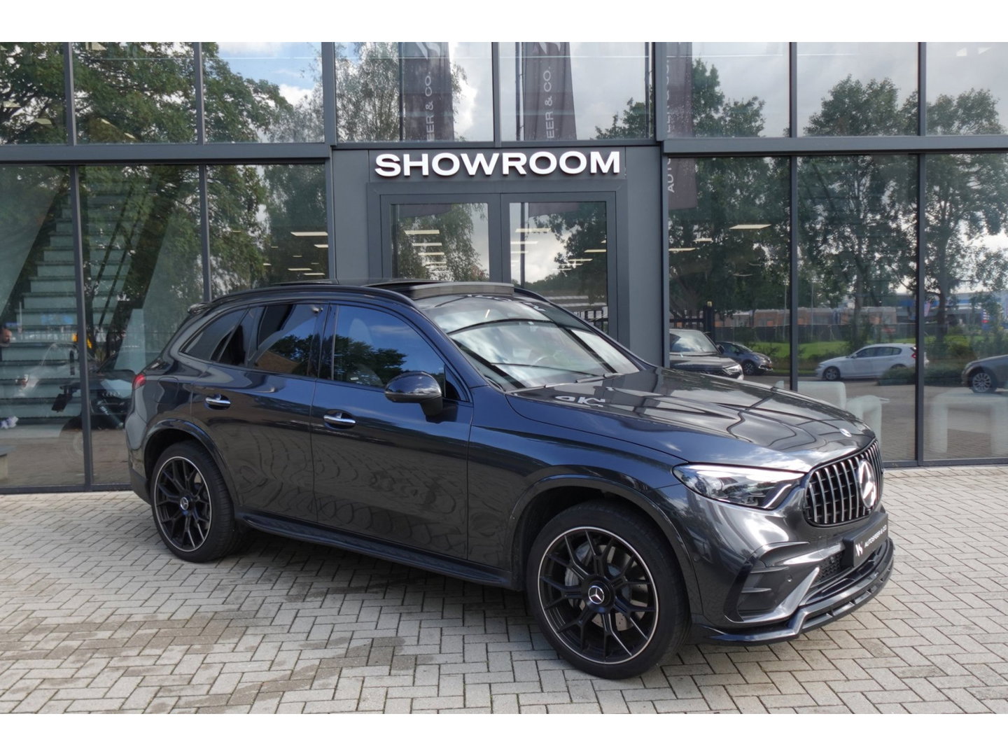 Mercedes-Benz GLC GLC 300e 4MATIC AMG Line PANO 360CAM BURMESTER